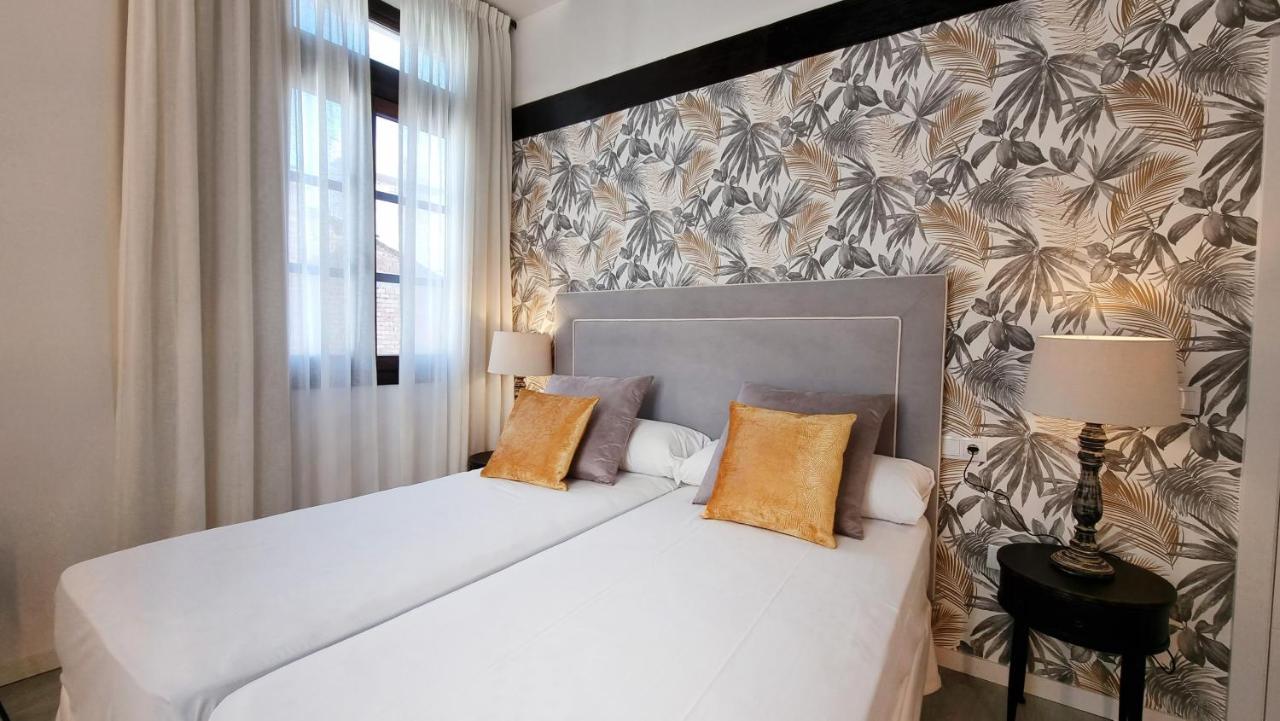 Apartamentos Albaicin Centro Suites 3000 Granada Esterno foto